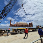 Projektihuolinta project cargo loaded on flat rack containers to Indonesia