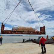Projektihuolinta project cargo loaded on flat rack containers to Indonesia
