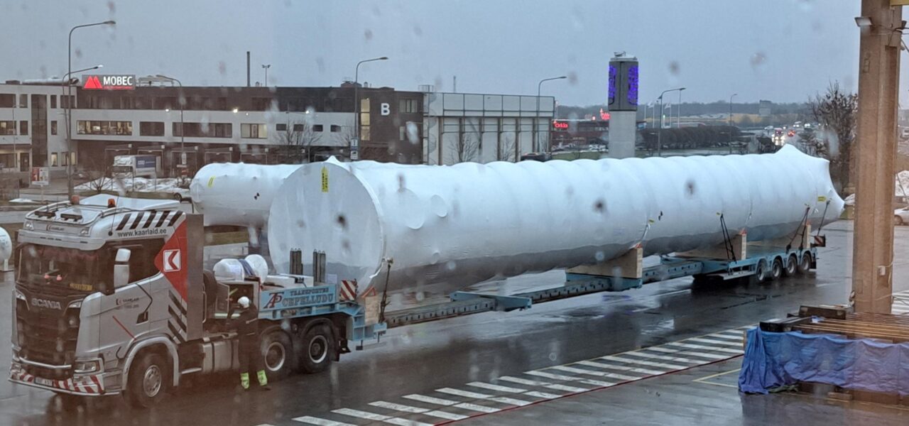 Loading of oversized project cargo from Estonia to Spain