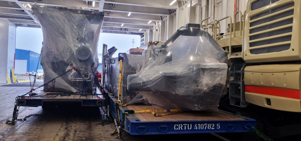 delivery of oversized cargo on mafi trailers from Finland, port of Turku, to the US - Hacklin Logistics