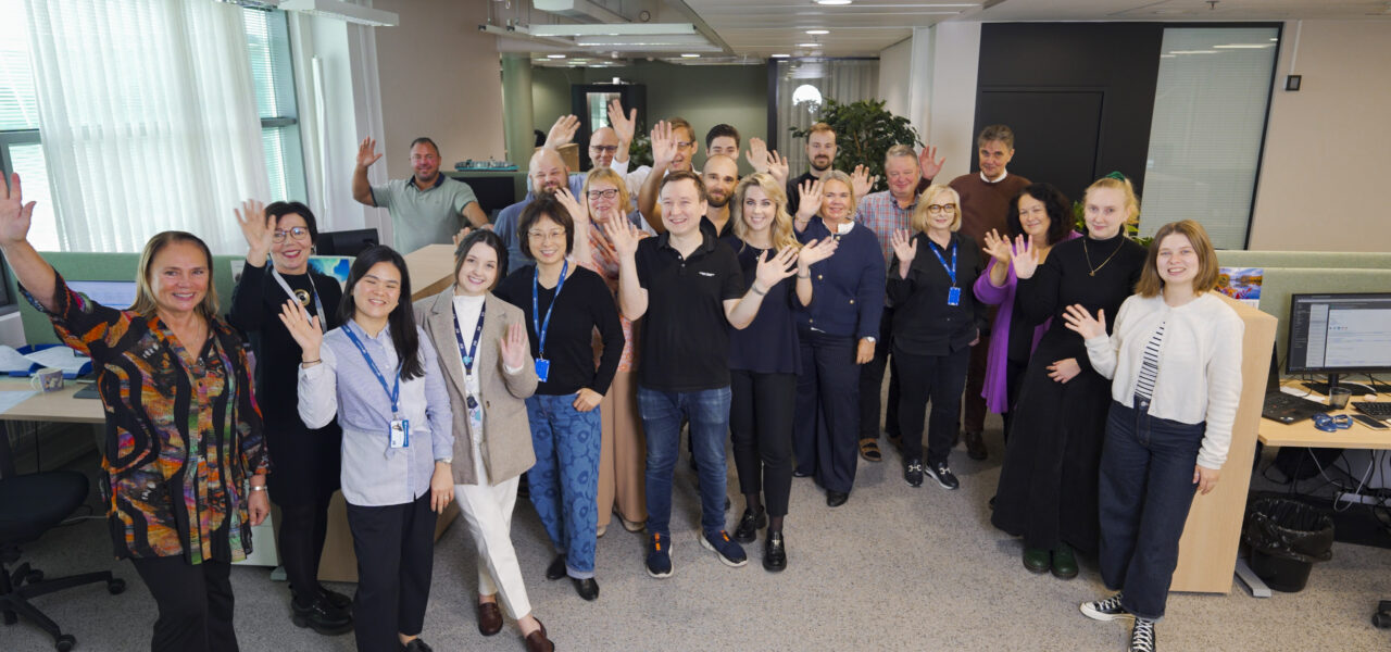 Hacklin-Logistics-project-cargo-breakbulk-forwarding-personnel-297